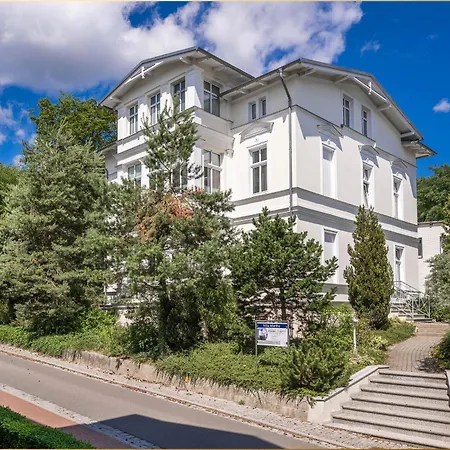 アパート Martha 1 *